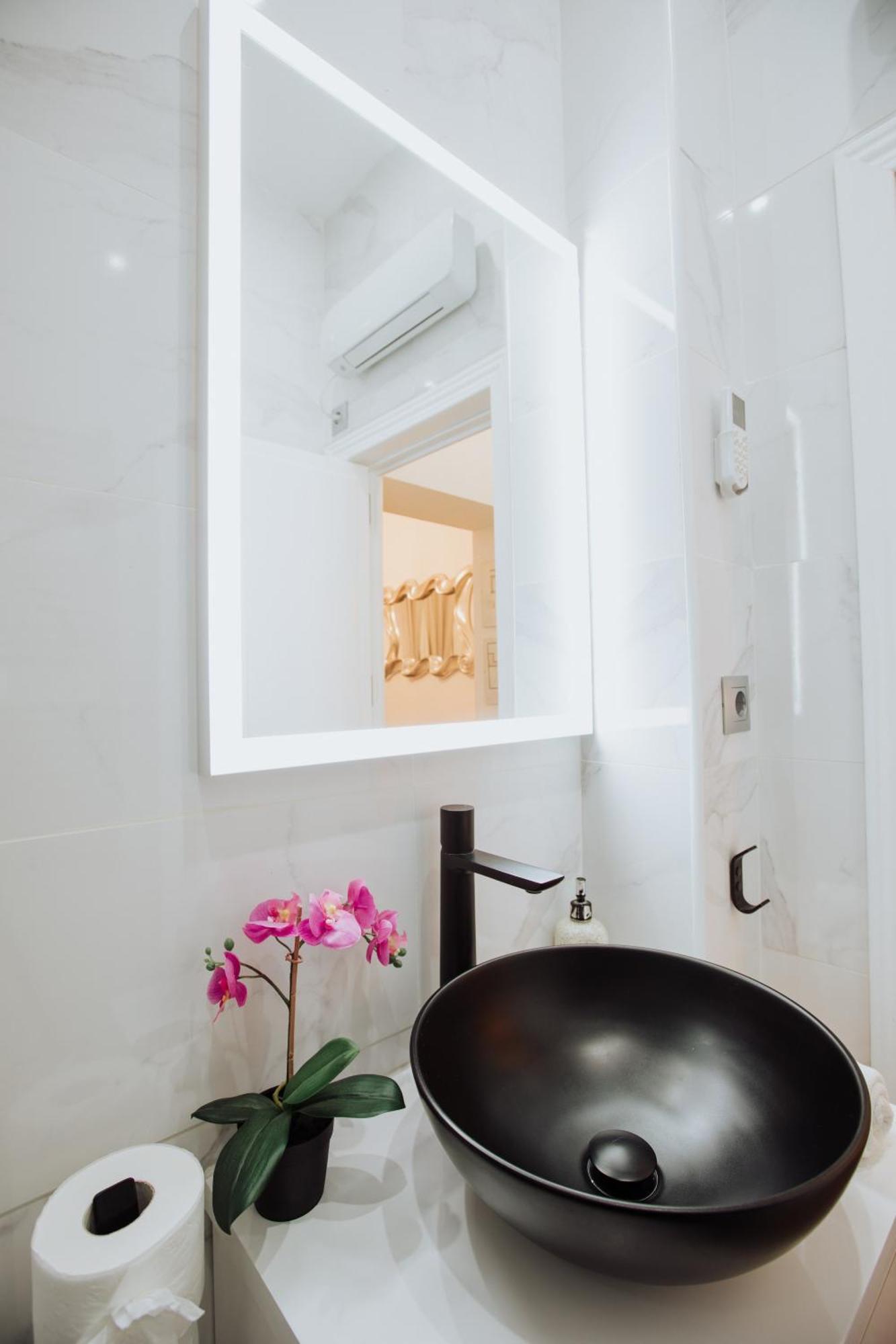 La Guarda Del Angel Apartment Madrid Exterior photo